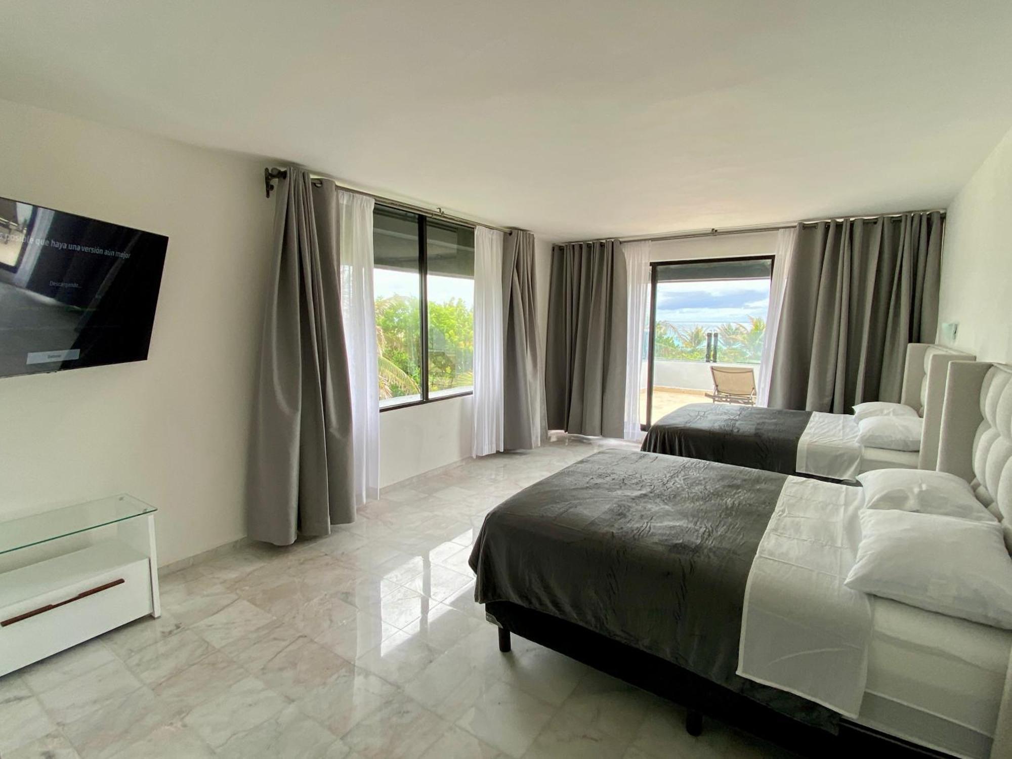 Condo In Ocean Front Resort Cancun Oda fotoğraf