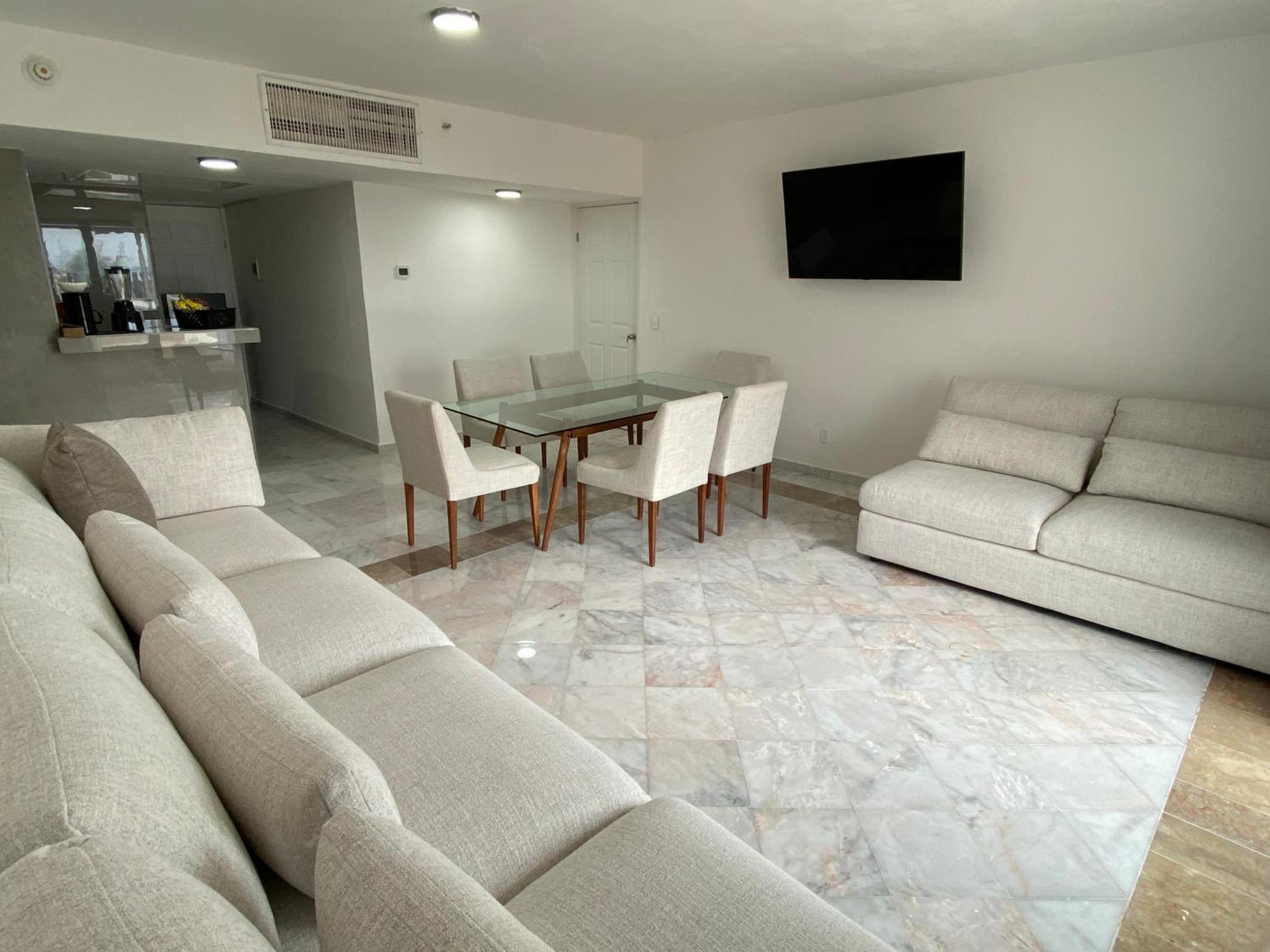 Condo In Ocean Front Resort Cancun Oda fotoğraf