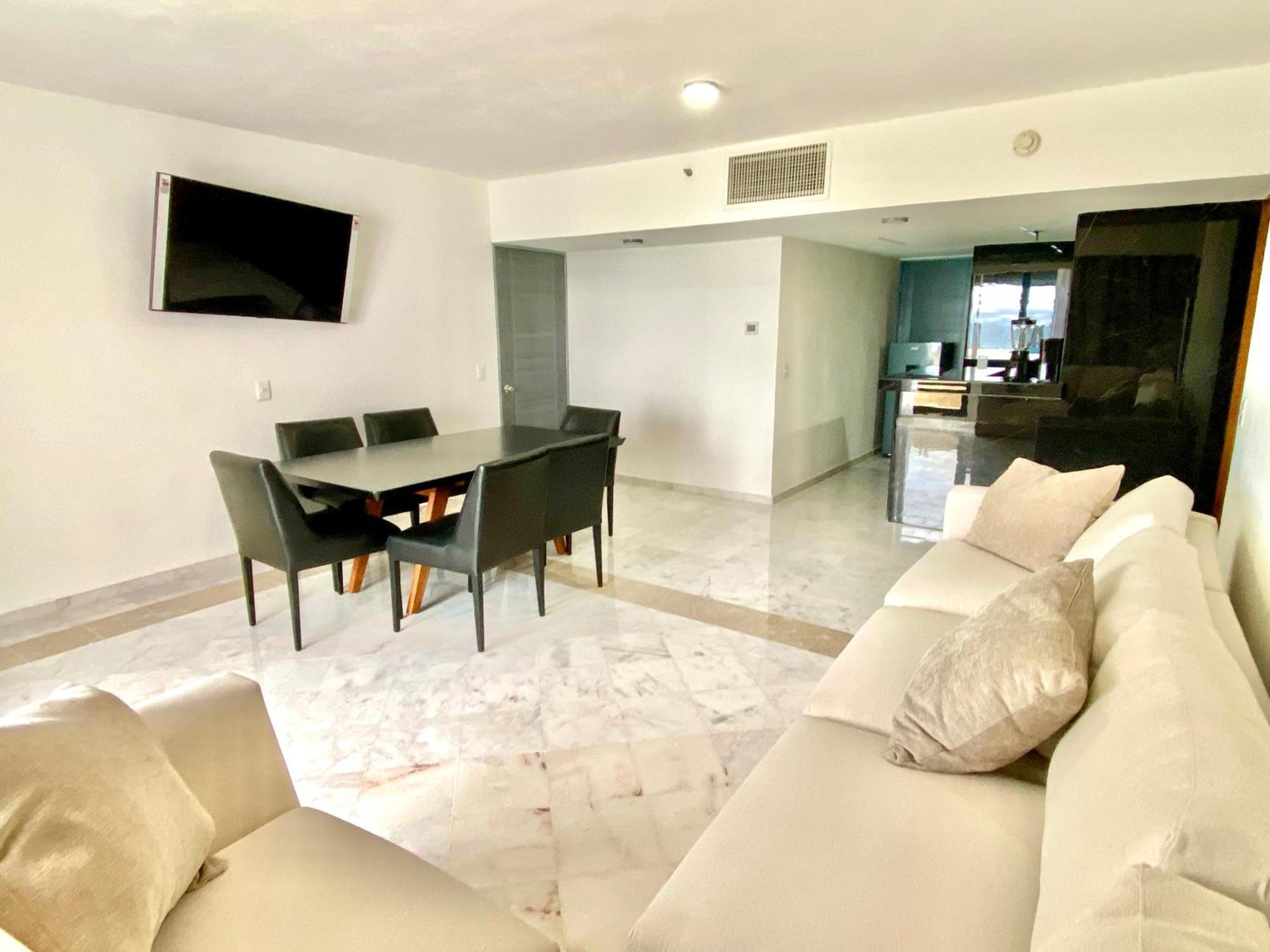 Condo In Ocean Front Resort Cancun Oda fotoğraf