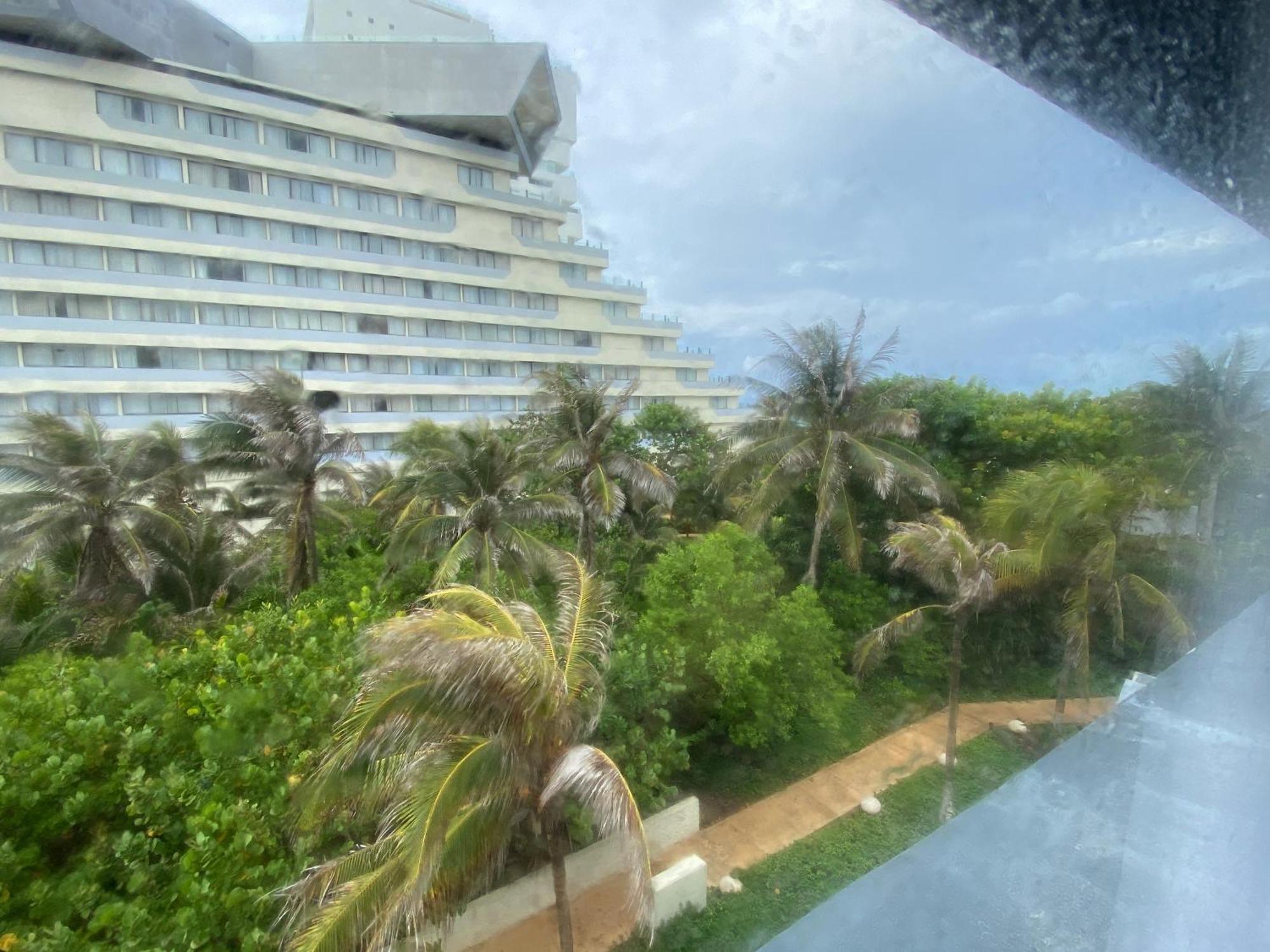 Condo In Ocean Front Resort Cancun Oda fotoğraf